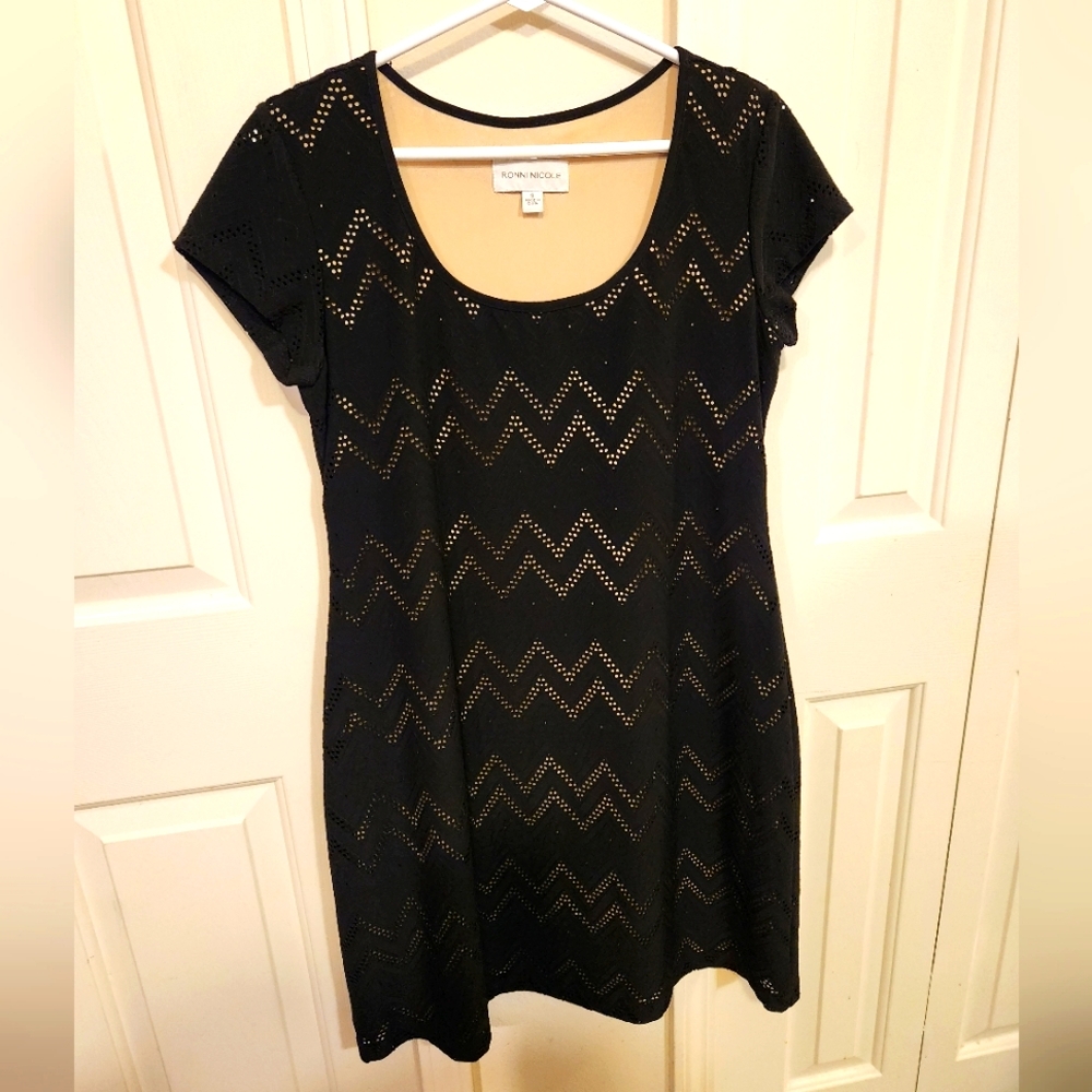 Ronni Nicole black dress size 8